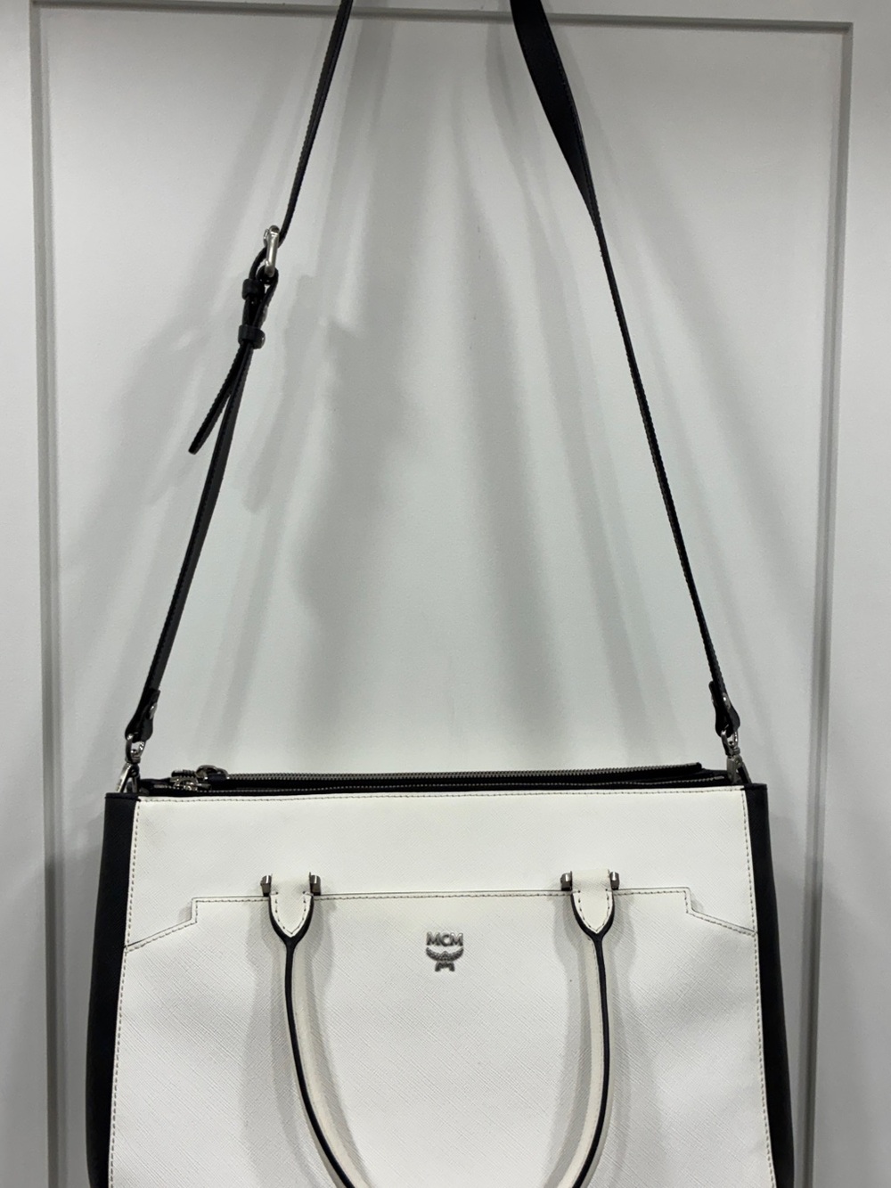 MCM White & Black Leather Satchel Crossbody Shoulder Bag Authentic